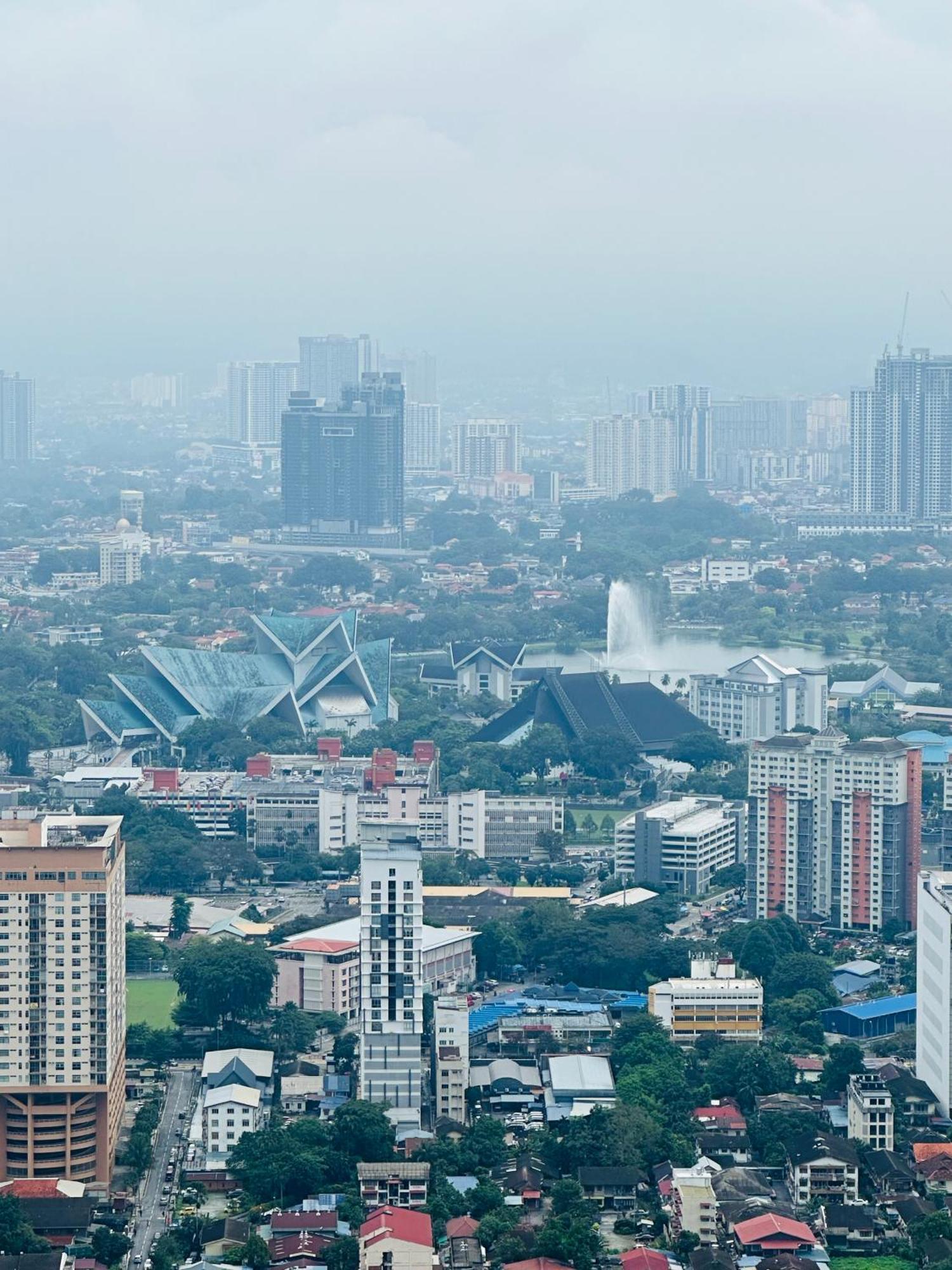 Platinum 2 Klcc By Infinity Pool Apartment Kuala Lumpur Exterior photo